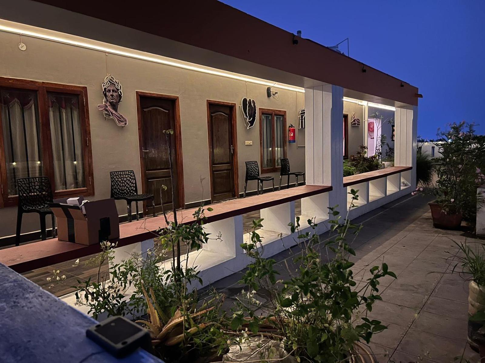 The French Villa Elite Pondicherry Exterior photo